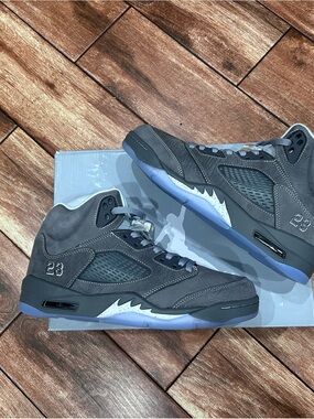 Wolf Gray Air Jordan 5 size 9.5 men’s New w/ box